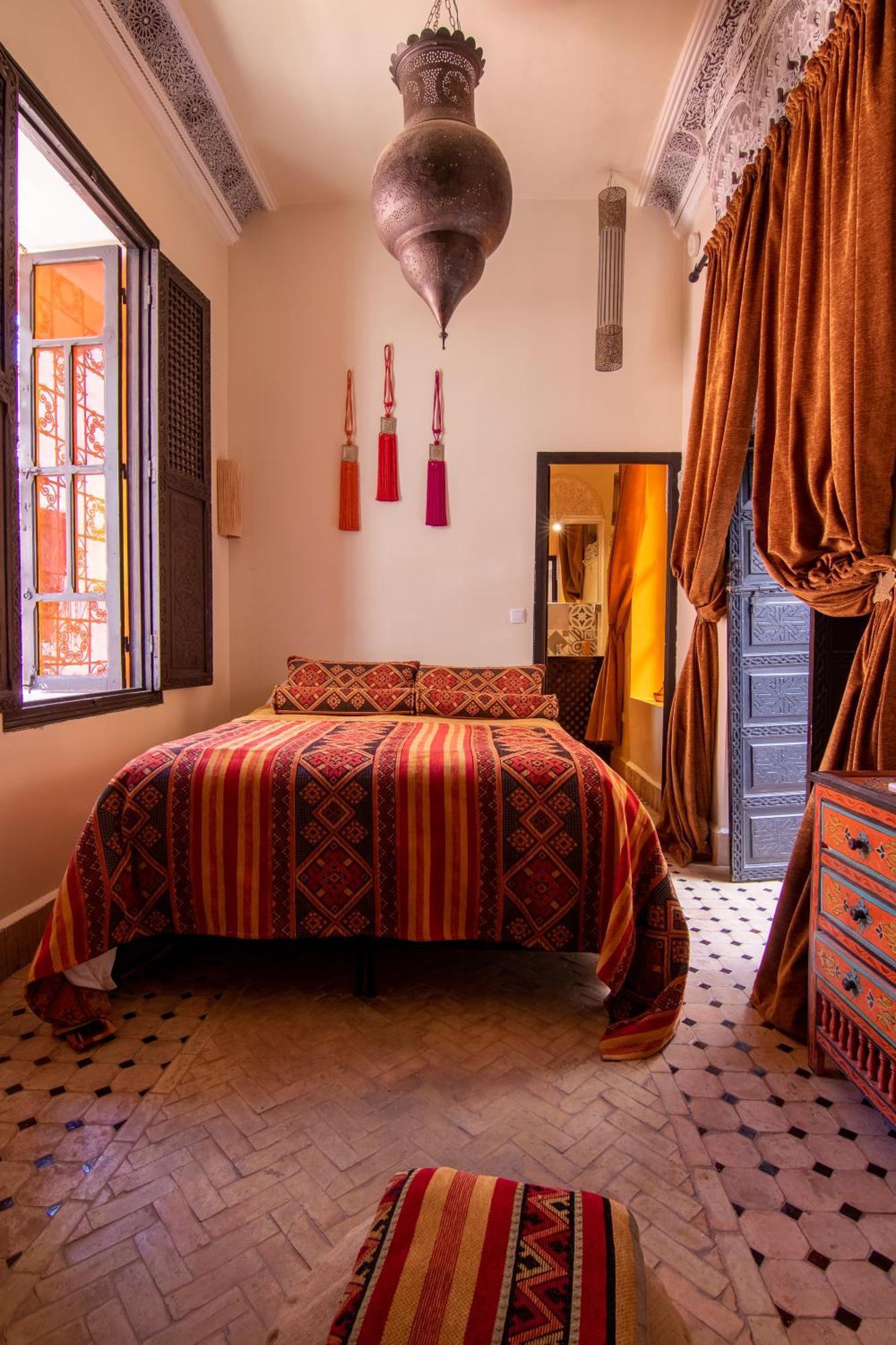 Riad Hugo Марракеш Экстерьер фото